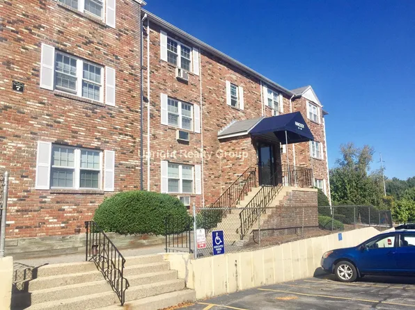 (undisclosed Address), Leominster, MA 01453