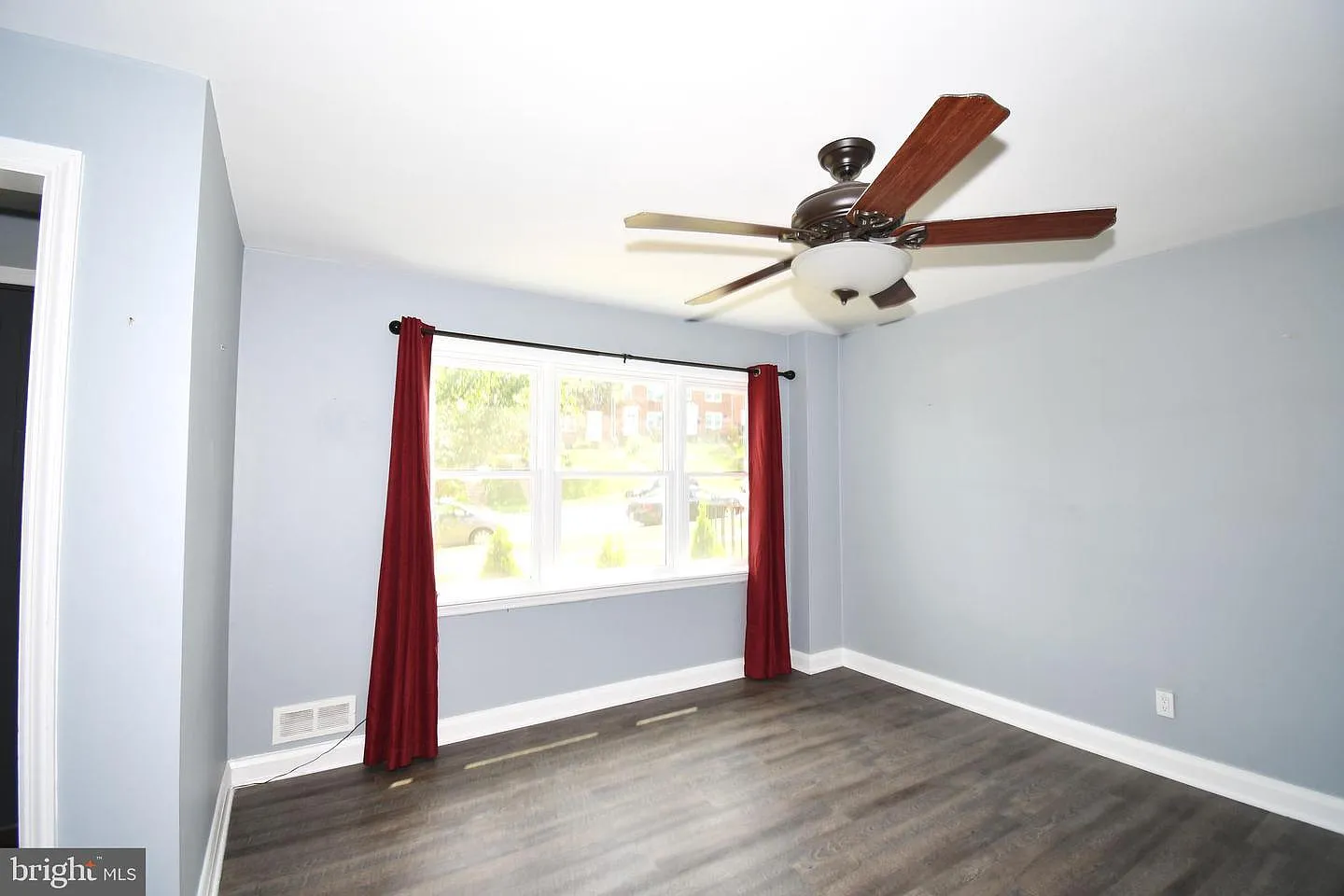 4 bed, 2.5 bath, 1780 sqft, $2,350 — Photo 4