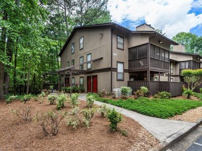 504 River Run Dr, Sandy Springs, GA, 30350