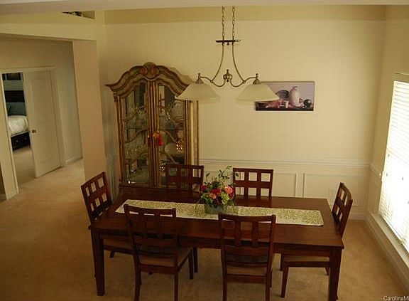 4th image of 9387 Leyton Dr