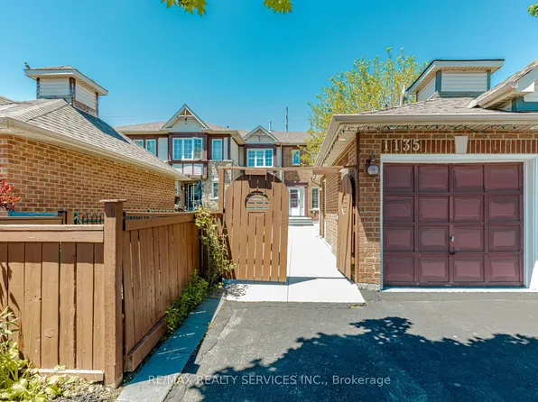 1135 Bellarosa Ln, Mississauga, ON L5V 1L3