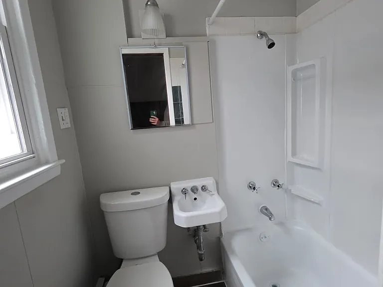 41 Osborn Ave #2A — Photo 12