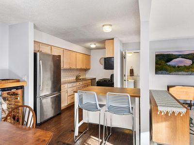 4453 Cedar Lake Rd S, Minneapolis, MN, 55416