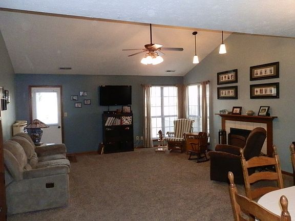 2nd image of 1064 Barcelona Dr