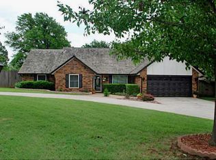 1101 Mockingbird Dr, Guthrie, OK 73044