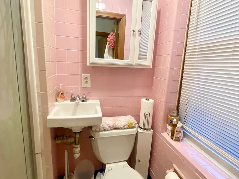 31 Cooper St #2 — Photo 21