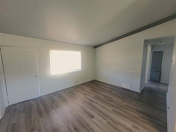 5th image of 1408 SW 62nd St