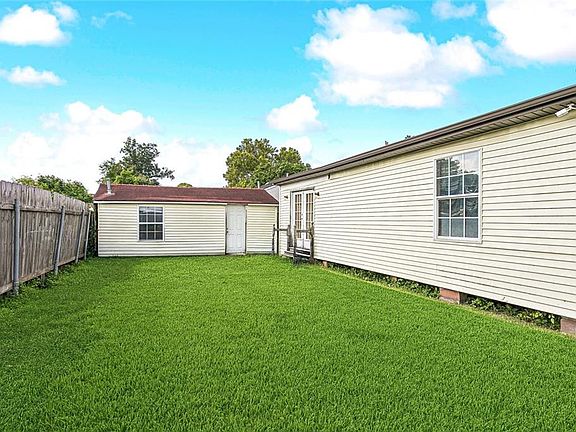 5th image of 801 Lurline Dr