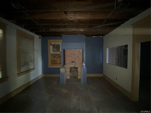 5th image of 3004 Hanes Ave