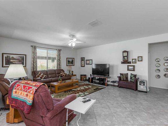 4th image of 2418 W Arroyo Way