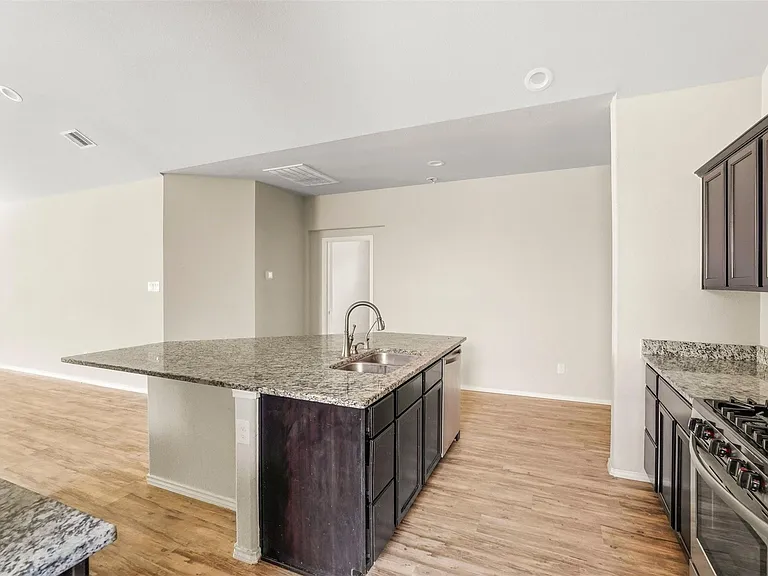 18025 Atwood Mill Dr — Photo 17