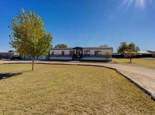 617 B Southeast Ave #B, Seminole, TX 79360
