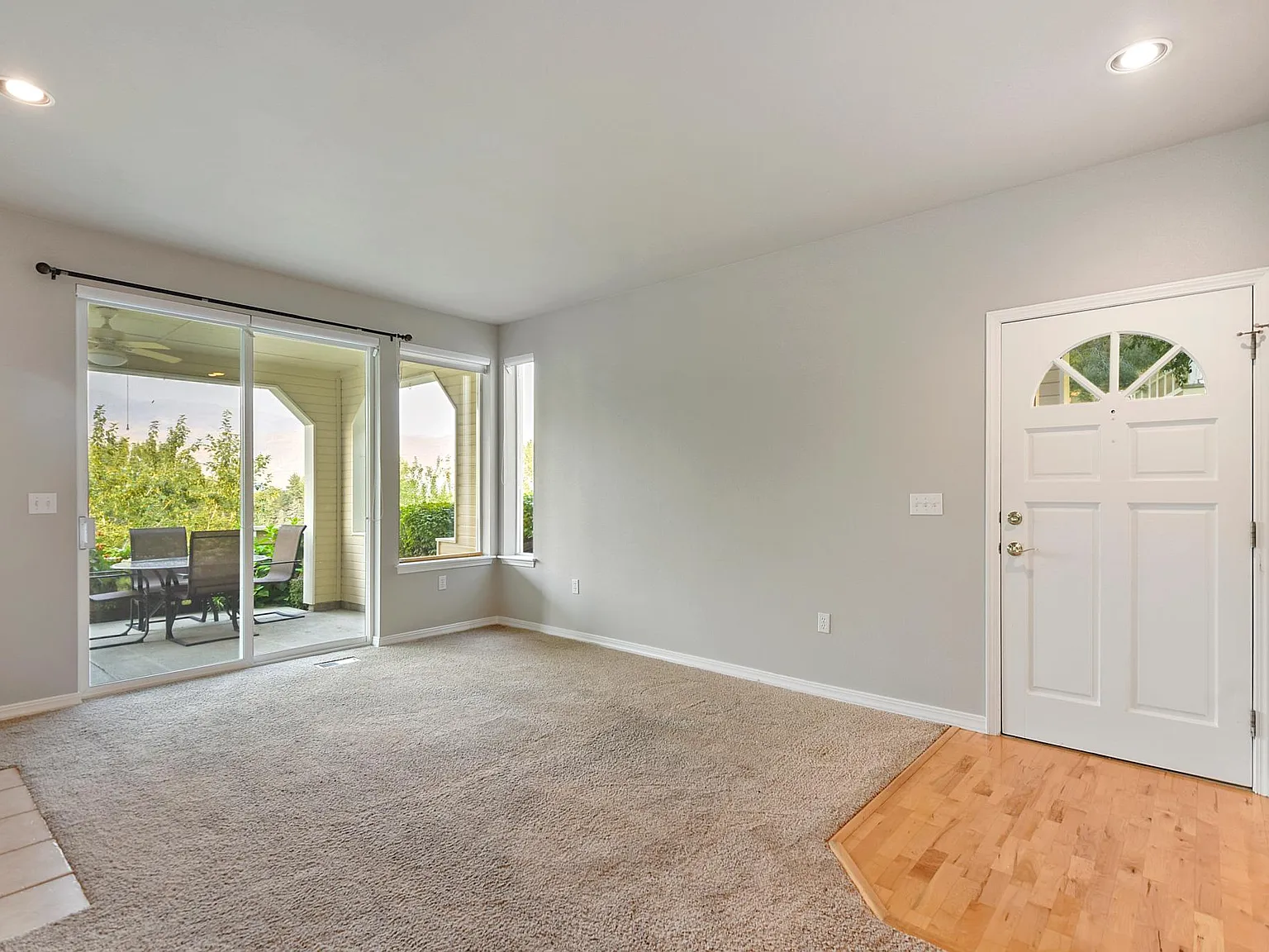 2 bed, 1194 sqft, $2,495 — Photo 3