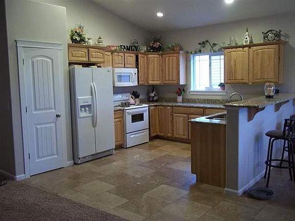 2nd image of 3754 N Brookie Dr