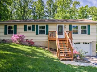 105 Cardinal Dr, Etters, PA 17319