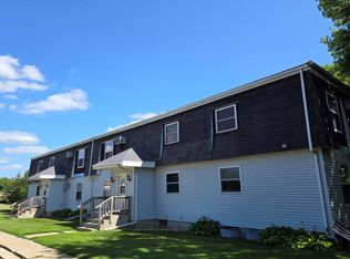 406 Valley View Dr #9, Clear Lake, SD 57226