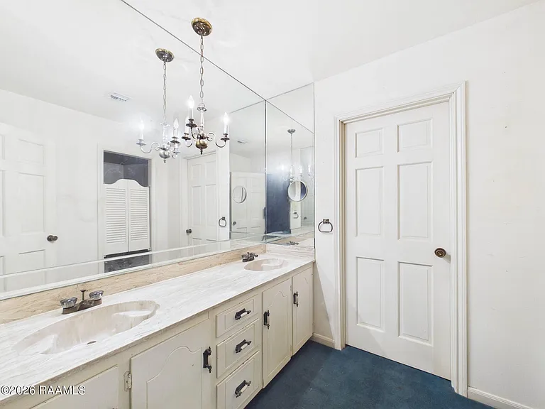 100 Oak Coulee Dr — Photo 16