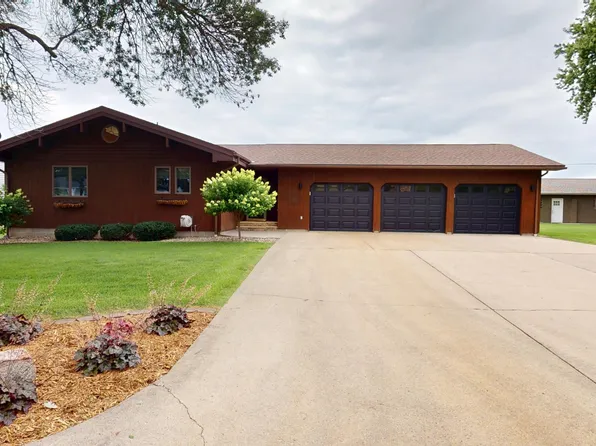 2017 Highland Ave, Albert Lea, MN 56007