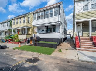 95 Schley St, Newark, NJ 07112