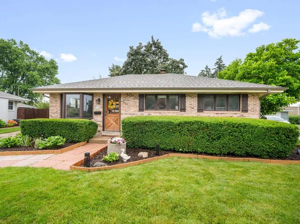 N89W15288 Jefferson AVENUE, Menomonee Falls, WI 53051