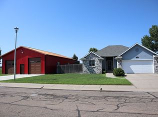 1211 Hackberry Rd, North Platte, NE 69101