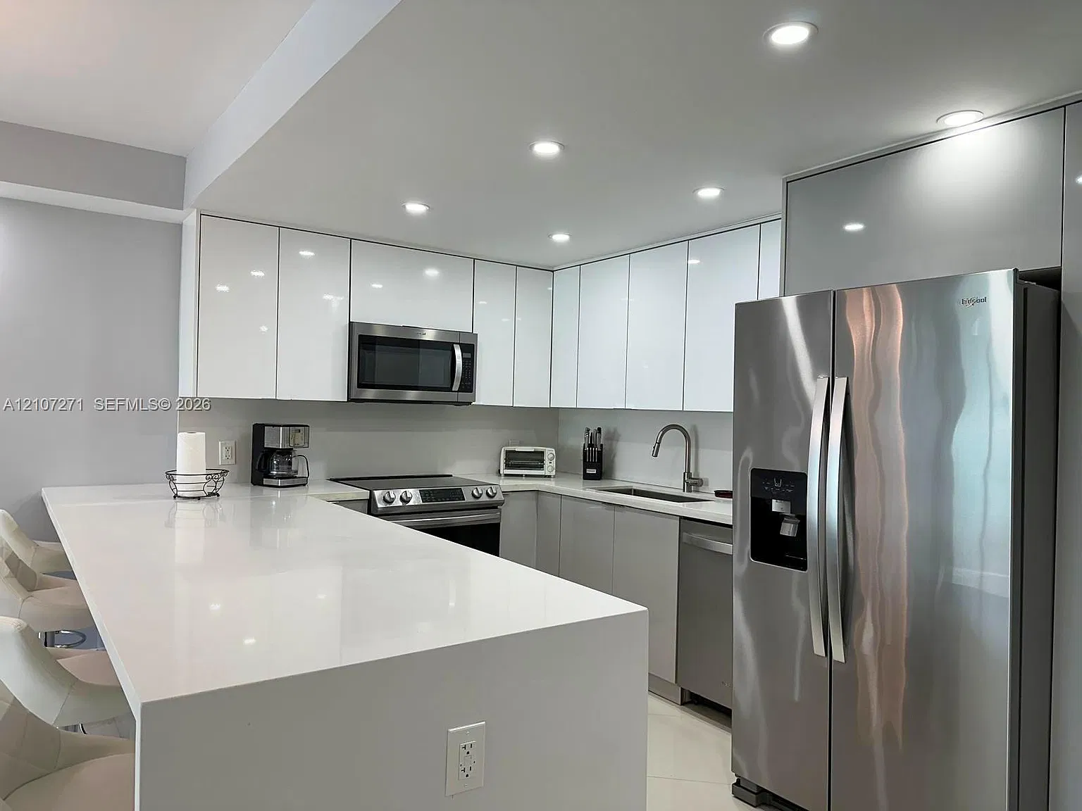 Oceanview Building B Cond — Photo 3