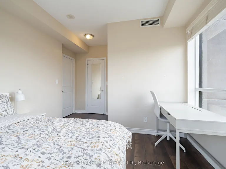 133 Wynford Dr #1208 — Photo 17