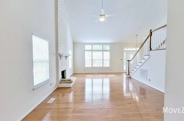 3021 Old Chapel Ln — Photo 8