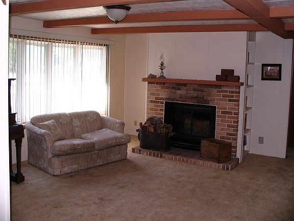 3rd image of 409 N Goethe Ave