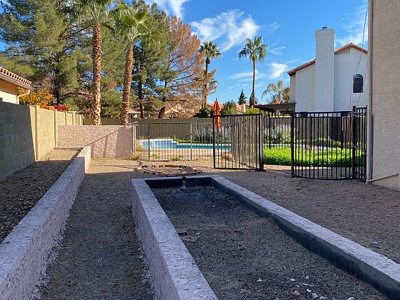 Another view of the above ground gardening bed.