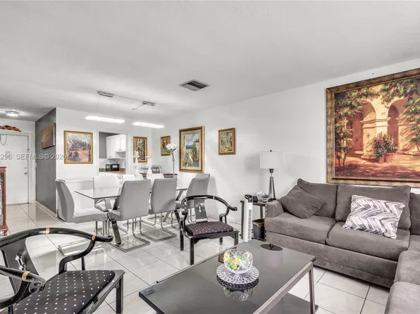 515 S Crescent Dr APT 107, Hollywood, FL 33021