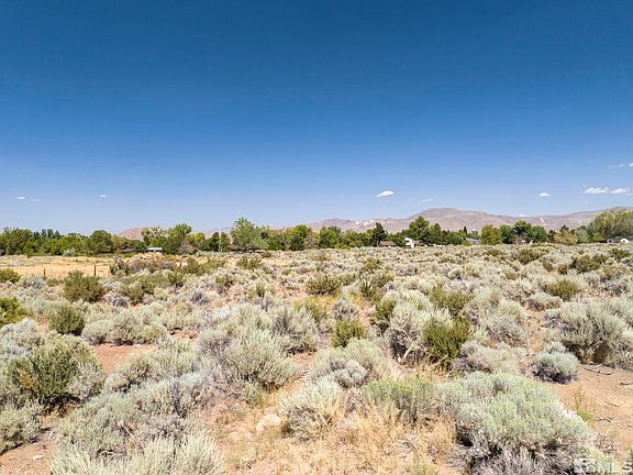 3rd image of 24 Glenhaven Dr