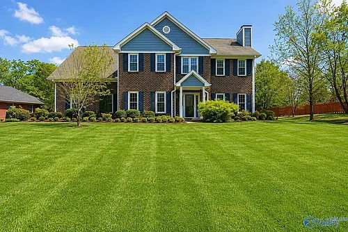106 Golden Oak Dr Photo 1