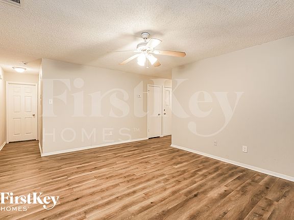 2nd image of 924 Kimbrough St