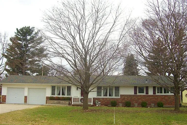1061 Yellowstone Rd photo 1