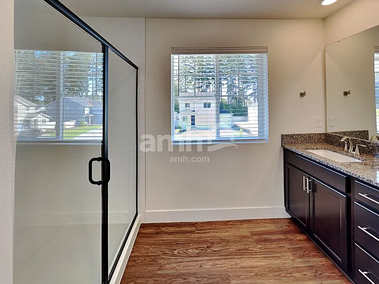 1620 192nd Street Ct E — Photo 13
