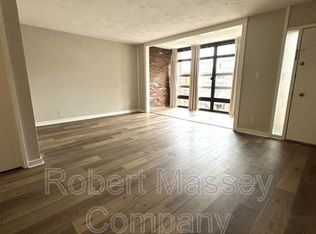 1040 Cherokee Rd APT E5, Louisville, KY 40204