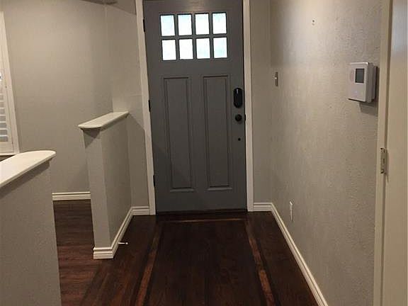 3rd image of 1703 Alexander Dr