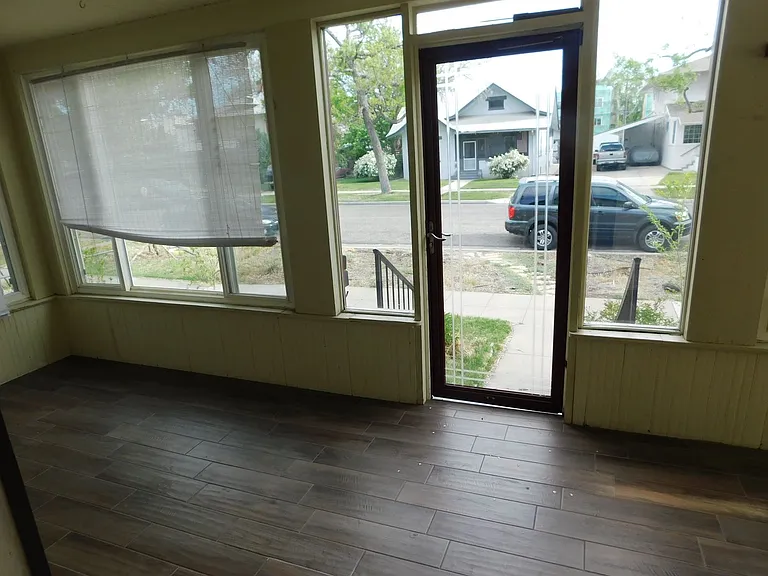 930 Ouray Ave — Photo 3