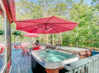 126 Summerton Cir, East Stroudsburg, PA