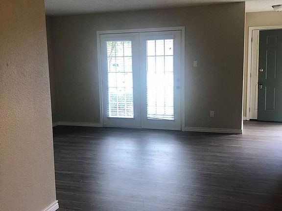 4th image of 6800 Camden Ln APT 15