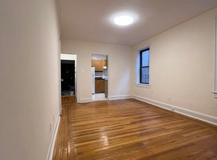 4515 43rd Ave APT 3B, Sunnyside, NY 11104