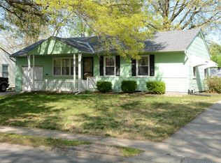 1307 N Farview Dr, Independence, MO 64056
