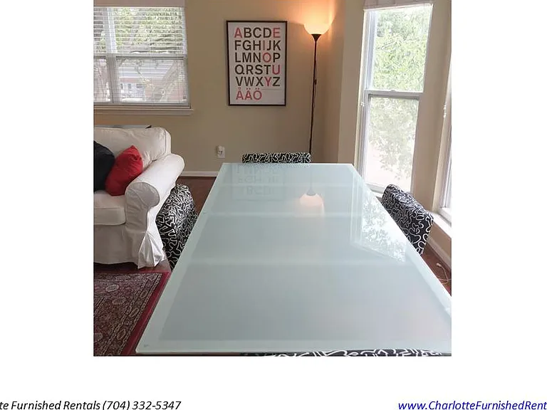4th Ward Corporate / Fully Furnished Condo for Lease - Dinin