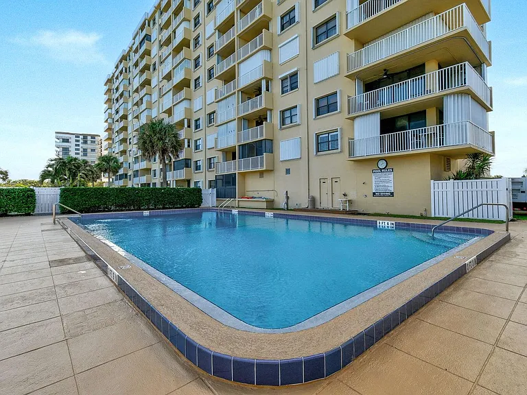 3200 N Highway A1A #209 — Photo 37