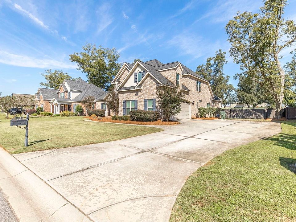 1st image of 413 Taylor Elaine Dr