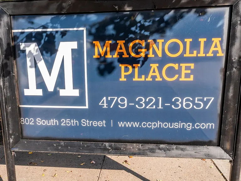 Magnolia Place: 1 & 2 Bedroom Apartments — Photo 11