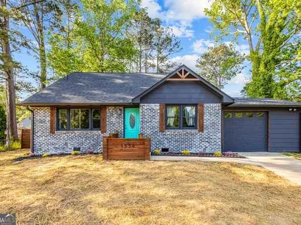 1554 Cardinal Rd, Jonesboro, GA 30238