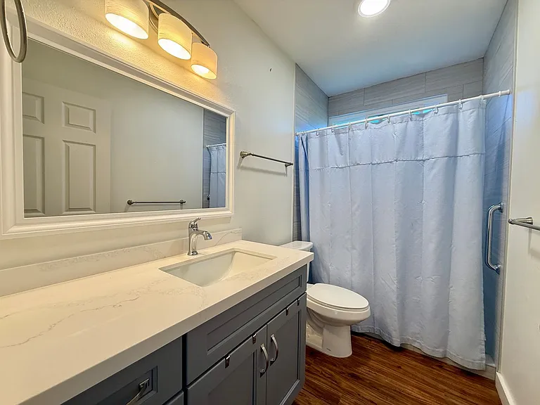 810 21st Ave — Photo 8