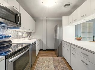 River Bend Condominums, Taunton, MA 02780